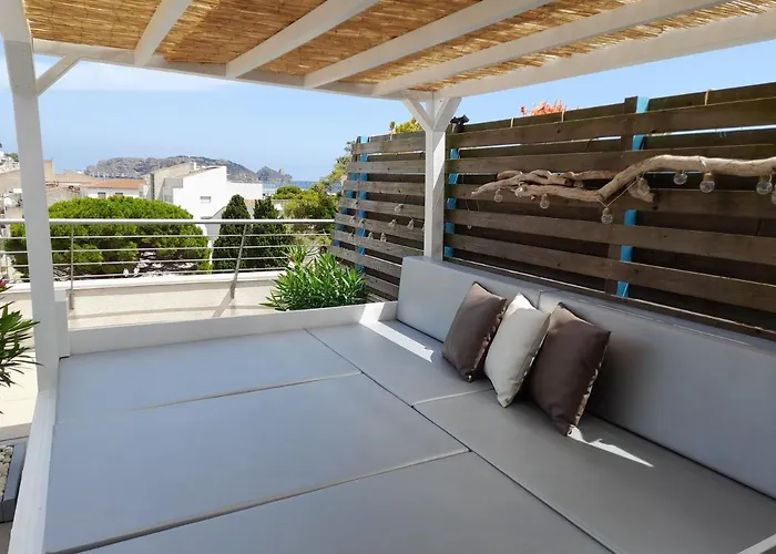Lliris Atico Apartment *